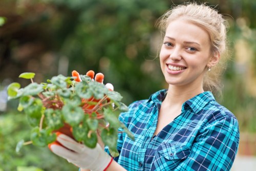 Garden waste clearance pricing in Yeading